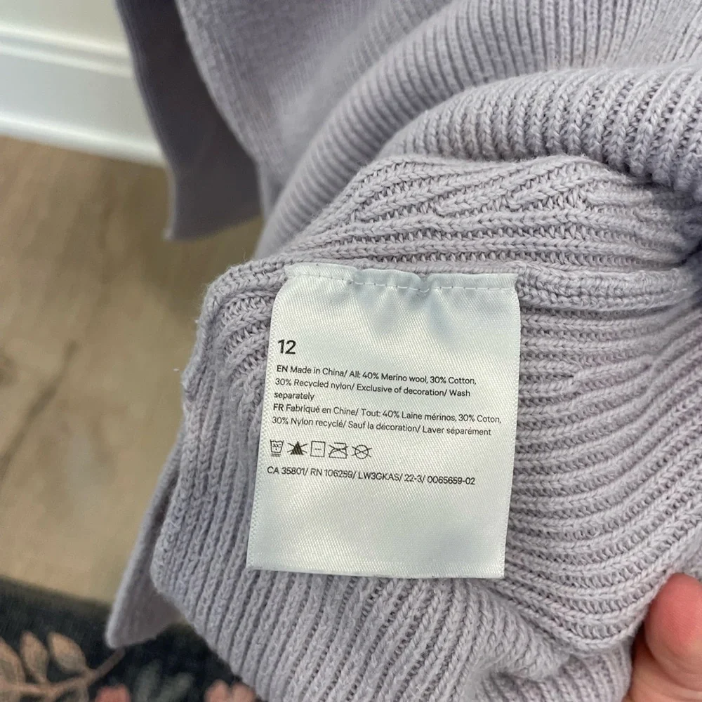 lululemon athletica merino wool-blend ribbed Lavender Sweater - Picture 6 of 6